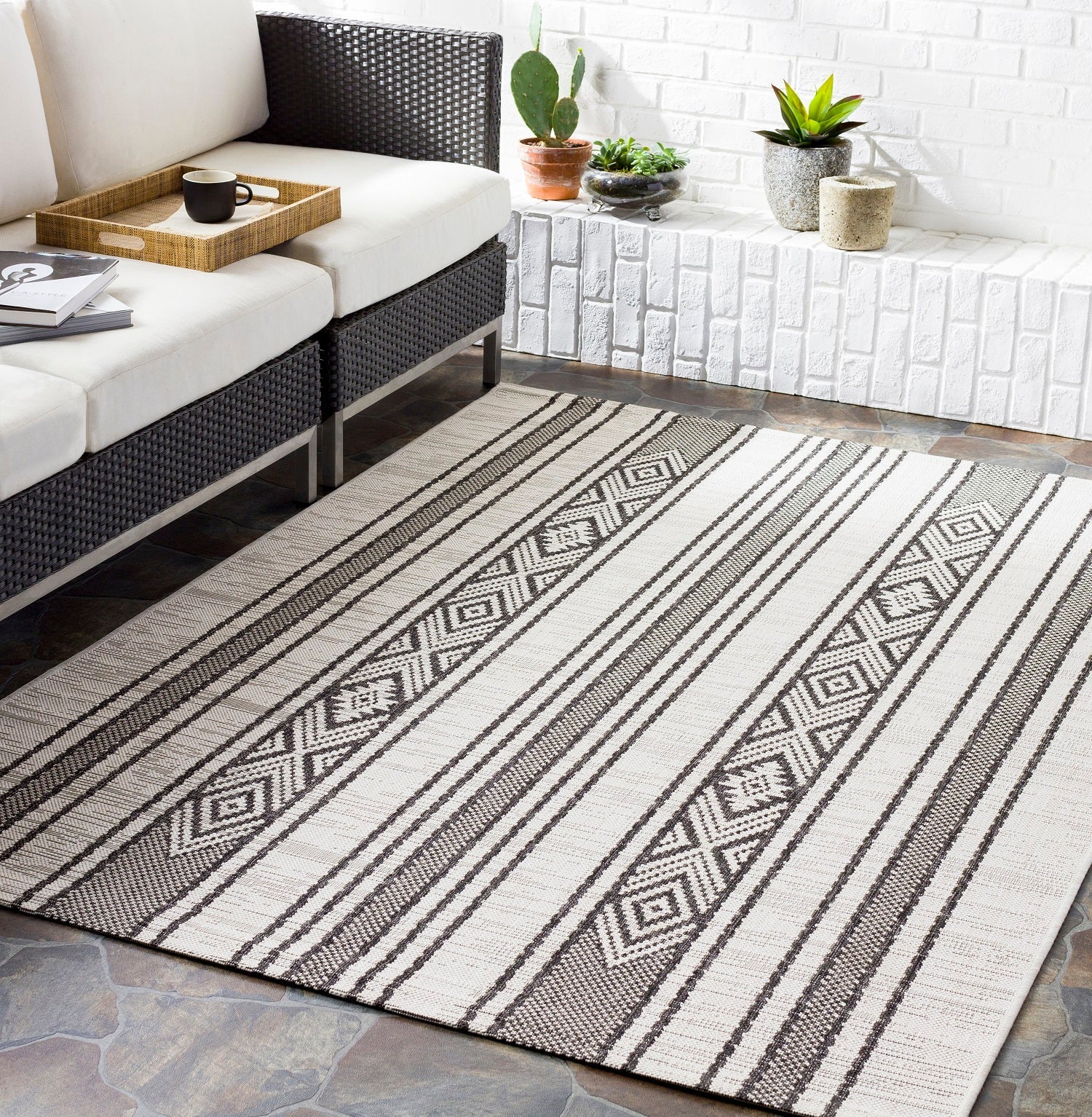 Yaya Outdoor Rug