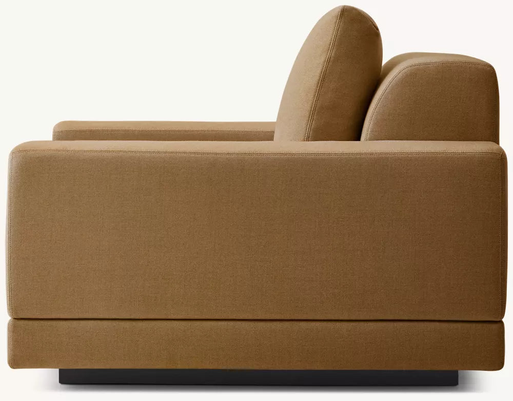Italia Chesterfield Chair with Tufted Cushion - Metal Base
